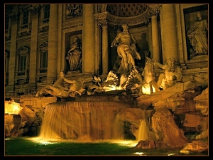 Fontana Di Trevi esti hangulatban